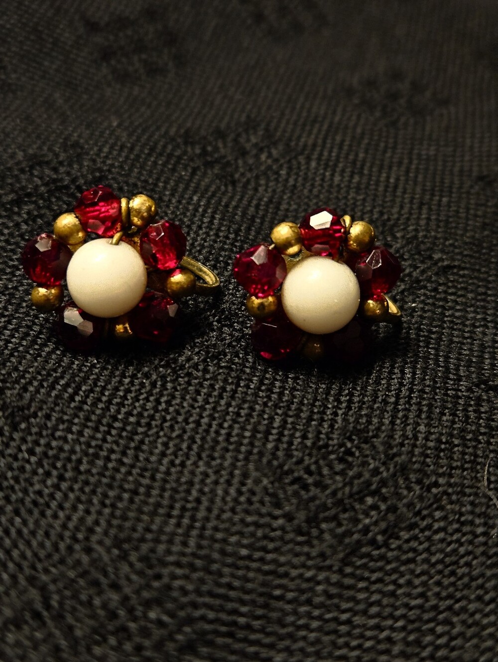 Vintage Gold, Red Beads  & Cream Center Bead Flower Screw On  Earrings